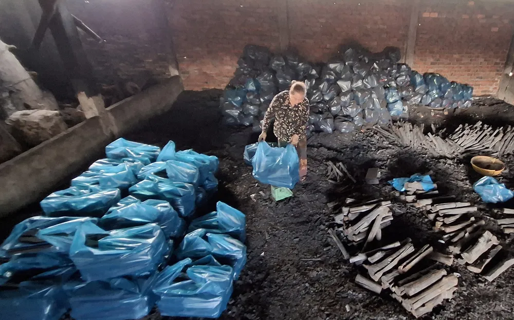 PSA Anh18-Ham Than 70.jpg