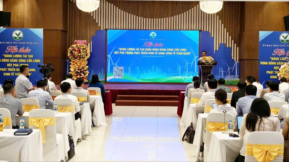 Ông Trần Quốc Tuấn, Giám đốc Sở Công thương tỉnh Vĩnh Long phát biểu tại hội thảo