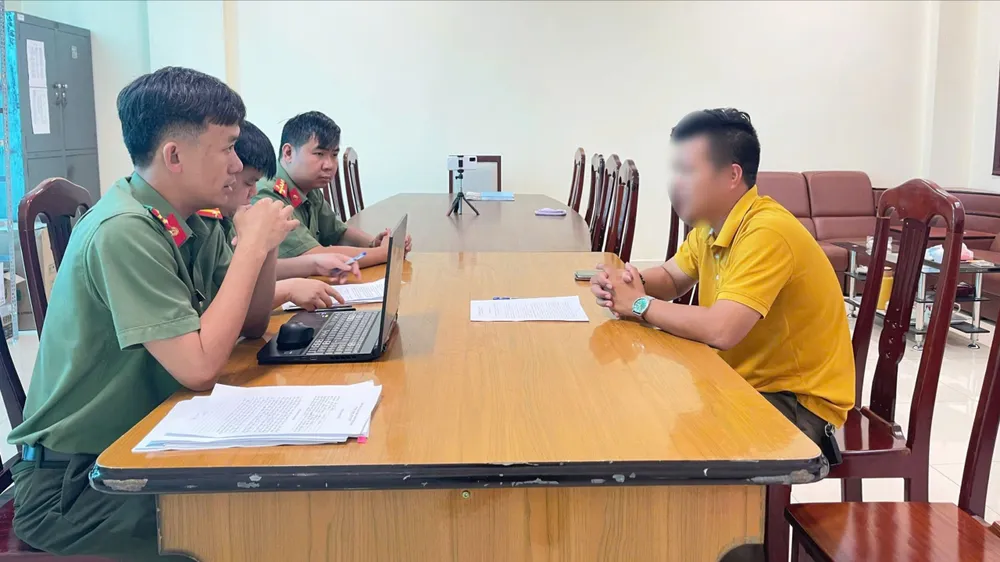 Xử lý 4 cá nhân đăng tải video sai sự thật liên quan đến an ninh Sân bay Liên Khương