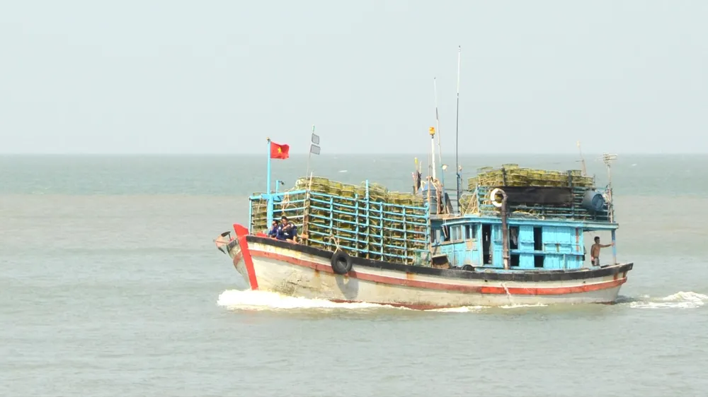 Tàu cá ngư dân TPHCM vươn khơi