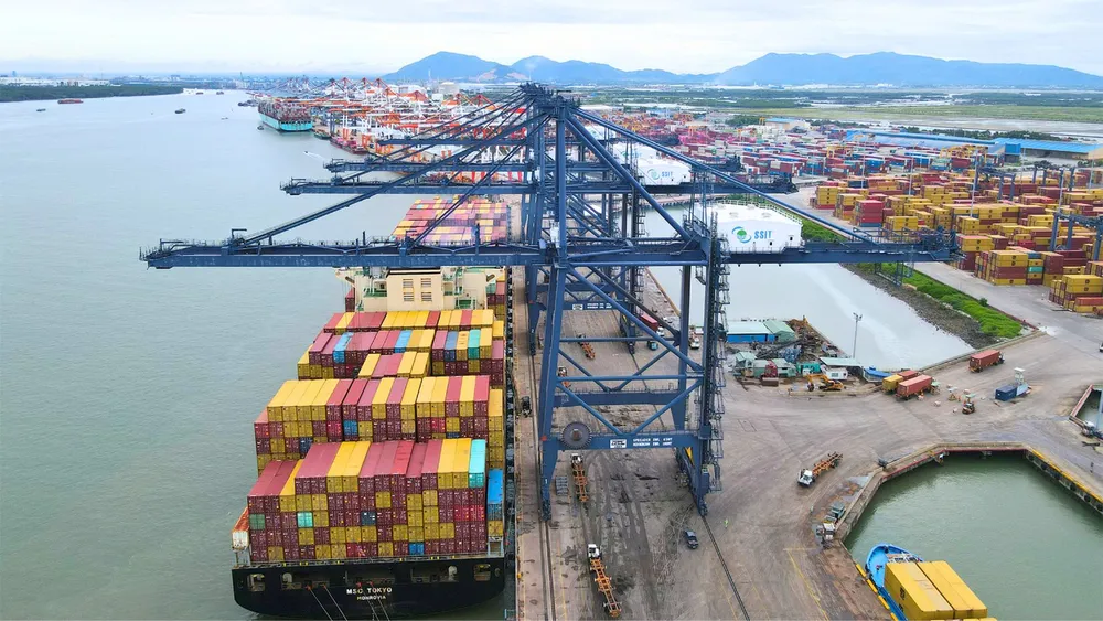 Hiện nay, Cảng SSIT đang khai thác 6 tuyến dịch vụ mỗi tuần