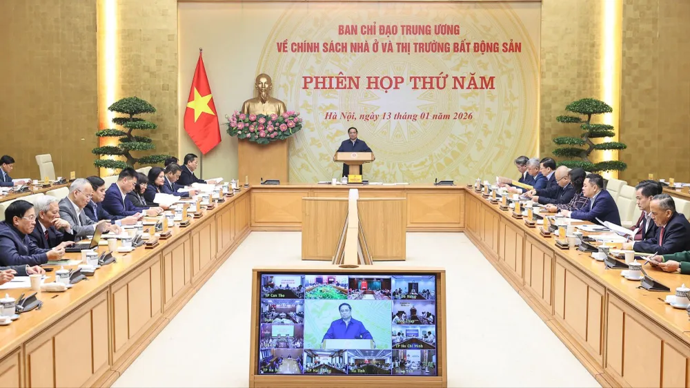 Thủ tướng Phạm Minh Chính chủ trì họp về chính sách nhà ở và thị trường bất động sản