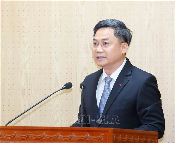 Đồng chí Hà Minh Hải, Phó Trưởng Ban Tổ chức Trung ương phát biểu nhận nhiệm vụ. Ảnh: TTXVN