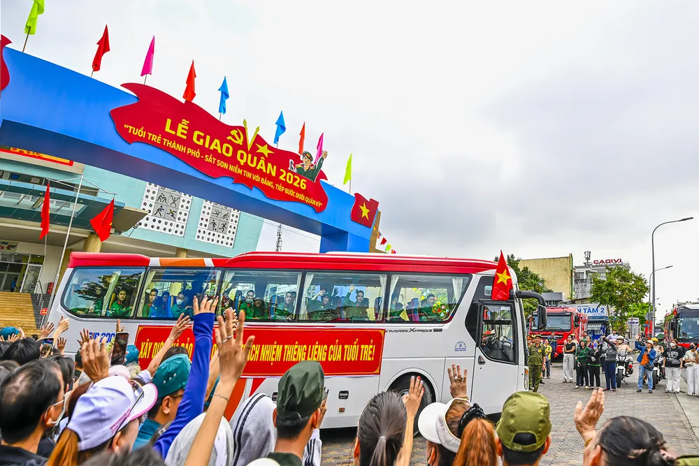 PSA Anh6-dau-can-thanh-nien-co.jpg