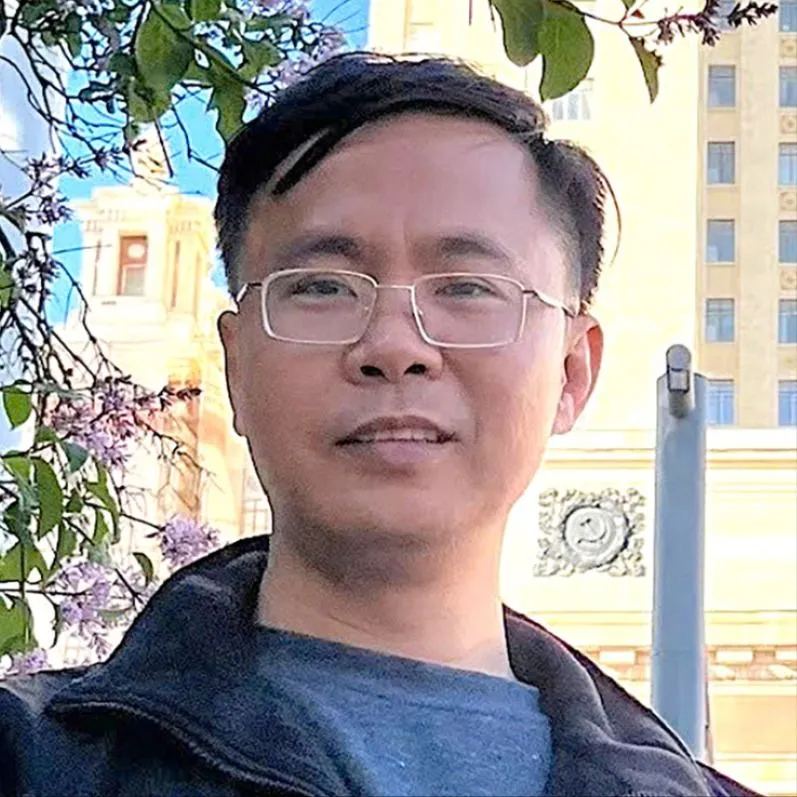 NGUYỄN HỮU HOÀNG.jpg