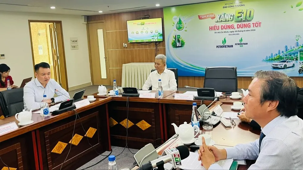Các đại biểu tham dự.jpg
