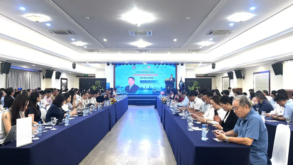 Nhiều doanh nghiệp tham gia hội nghị. Ảnh: MINH XUÂN