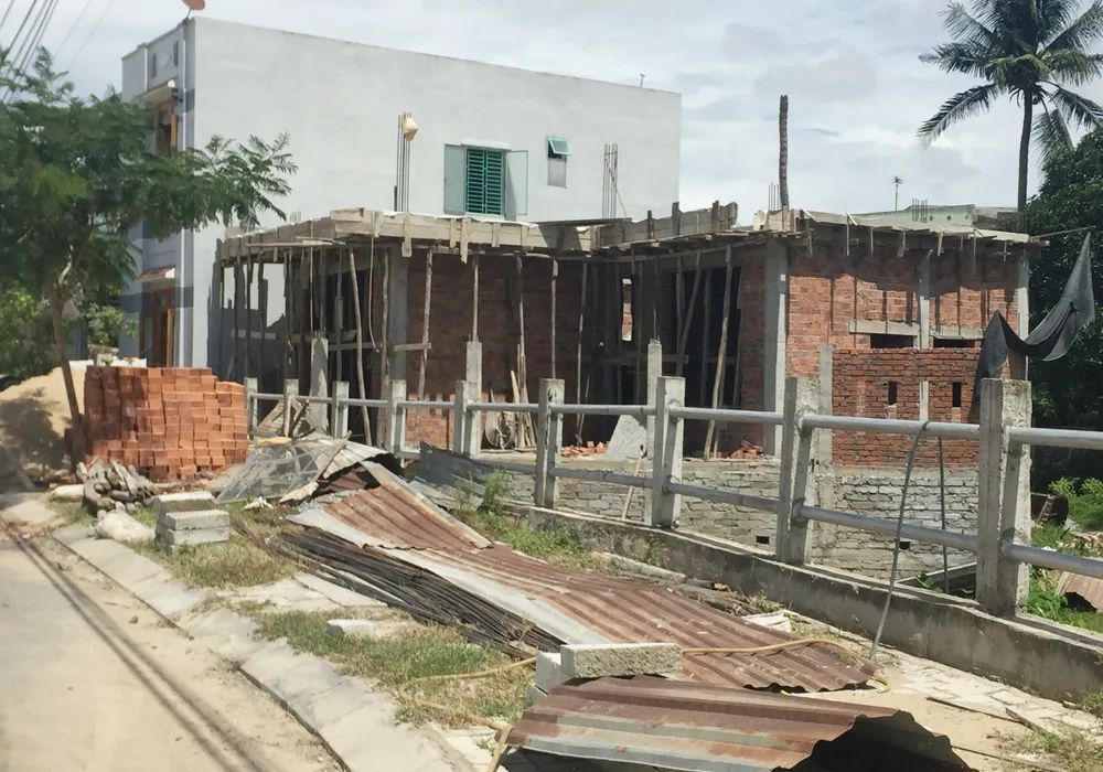 Cán bộ ngang nhiên xây nhà trái phép? ảnh 1