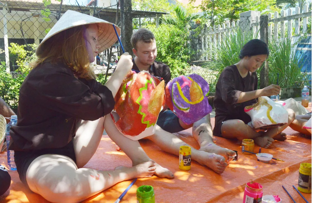 Du lịch làm nông dân ảnh 9