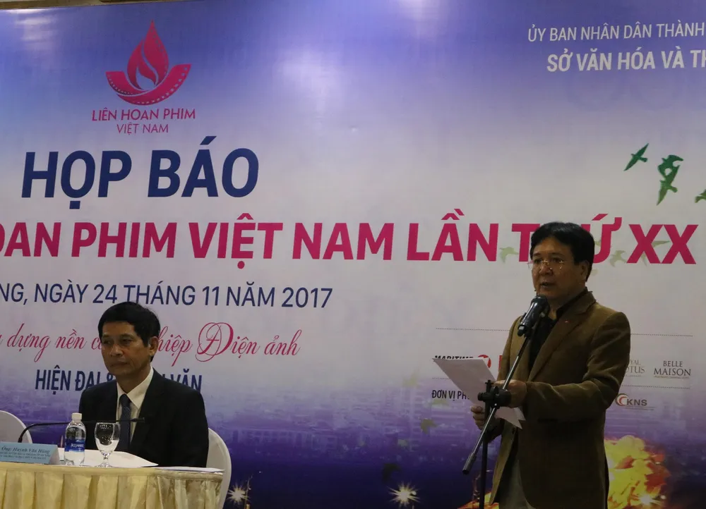 Xây dựng nền công nghiệp điện ảnh hiện đại và nhân văn ảnh 1