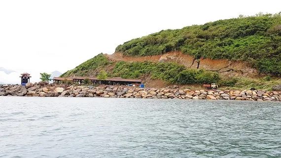 Khánh Hòa truy trách nhiệm các dự án lấn biển ảnh 1