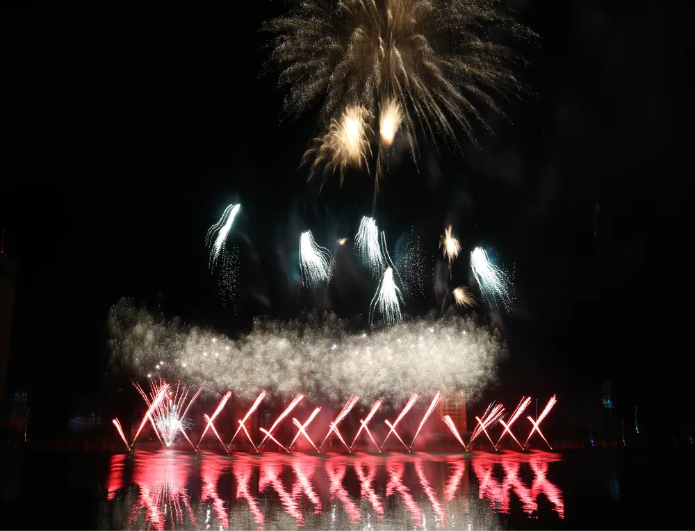 Rực sáng sông Hàn với màn trình diễn ấn tượng của hai đội Thụy Điển và Bồ Đào Nha ảnh 4