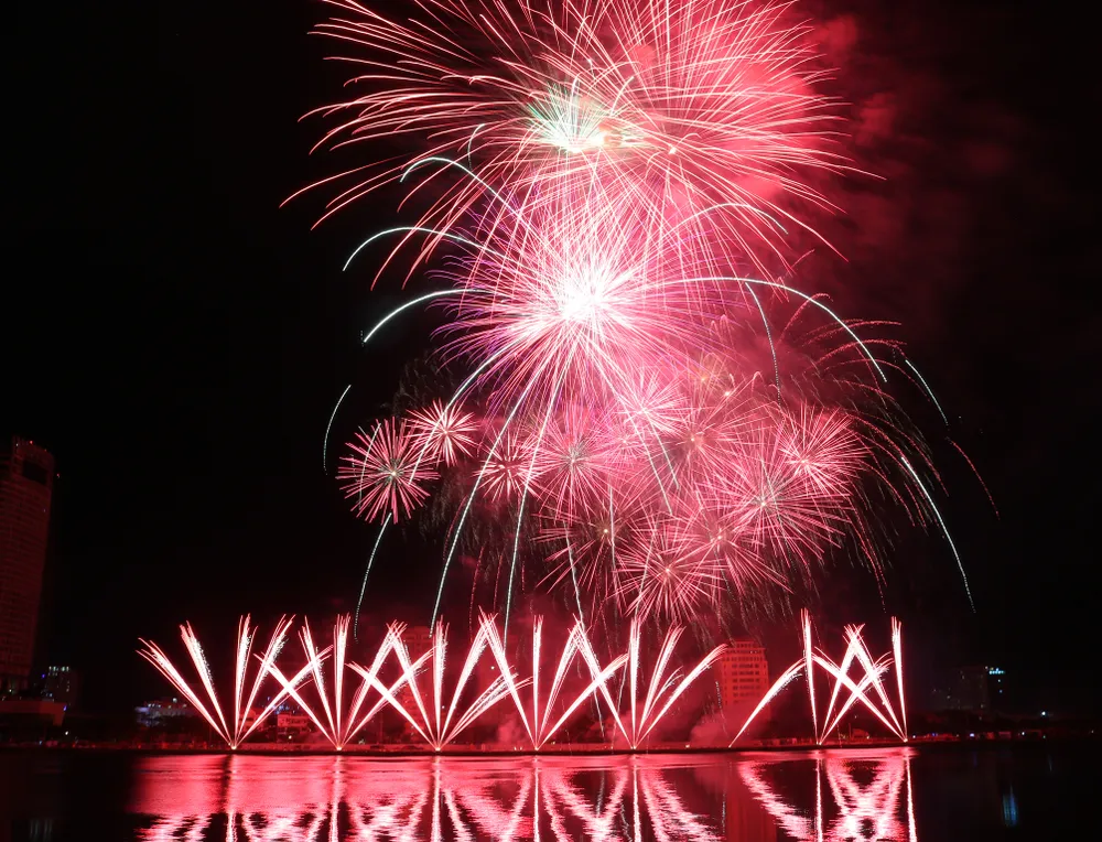 Rực sáng sông Hàn với màn trình diễn ấn tượng của hai đội Thụy Điển và Bồ Đào Nha ảnh 5