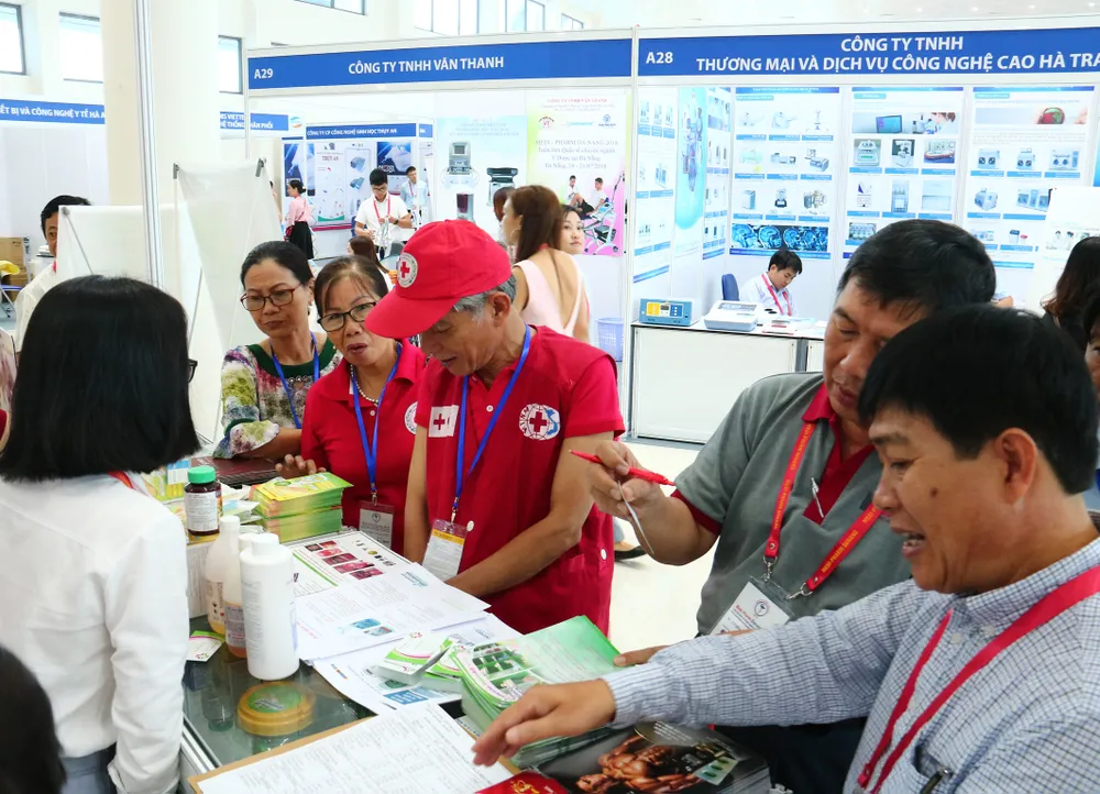 150 doanh nghiệp trong và ngoài nước tham gia triển lãm quốc tế về y dược ảnh 4