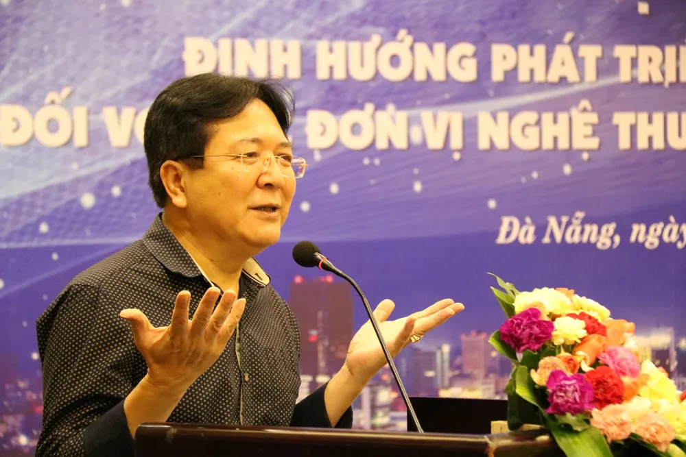 Các đoàn nghệ thuật của nhà nước cần bắt nhịp với thực tại cuộc sống ảnh 1