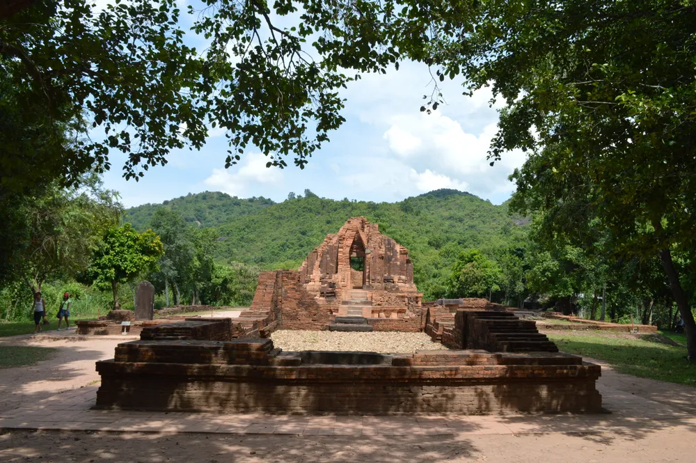 Đánh giá quy trình tu bổ, bảo tồn phế tích kiến trúc tháp E7 và nhóm tháp G ảnh 2