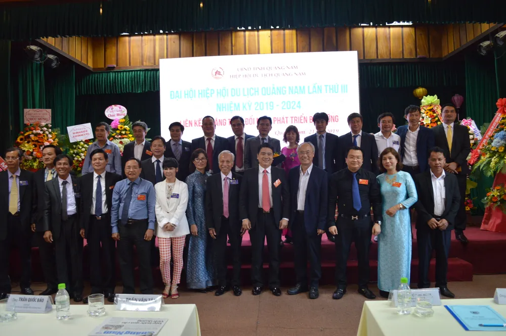 Đề nghị hỗ trợ các khách sạn ven biển trước tình trạng xâm thực  ảnh 1