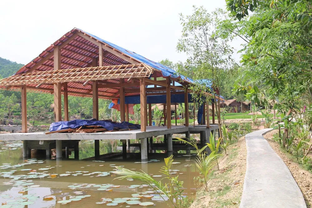 Lùi thời gian tháo dỡ khu nghỉ dưỡng xây không phép trên rừng phòng hộ ở Quảng Nam ảnh 2