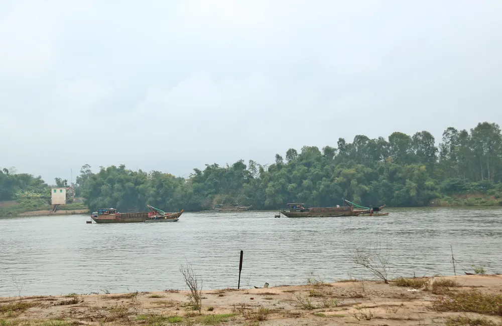 Nhức nhối nạn khai thác cát ở Quảng Nam ảnh 3