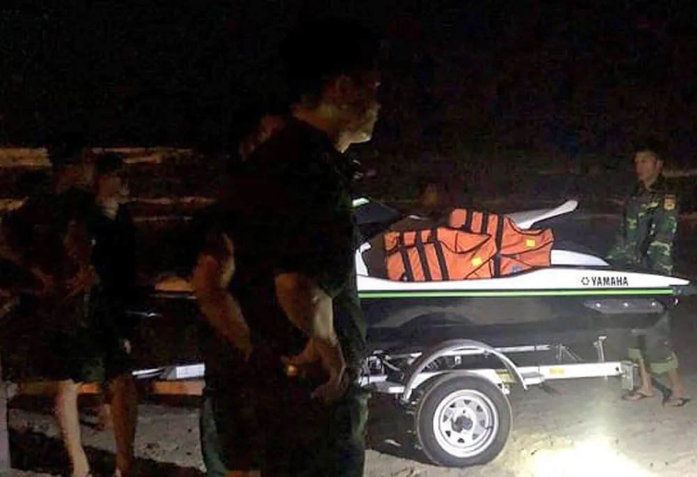 Lực lượng chức năng nỗ lực tìm kiếm 2 học sinh mất tích