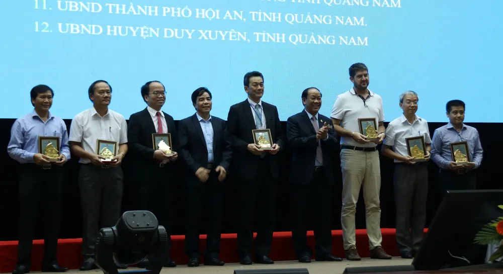 Vinh danh nhiều tập thể, cá nhân trong công tác bảo tồn và phát huy giá trị di sản ảnh 5