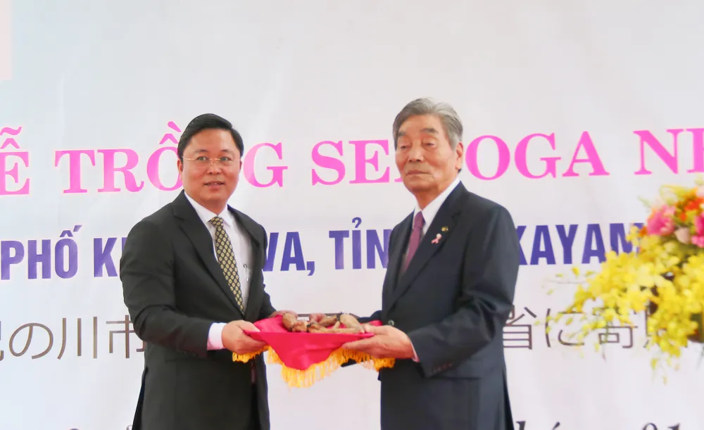 Lễ trồng hoa sen Oga tại Quảng Nam ảnh 4