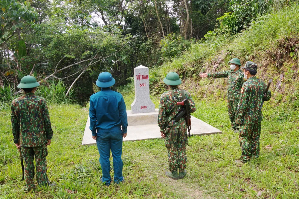 Quyết liệt chống dịch nơi cổng trời Tây Giang ảnh 6