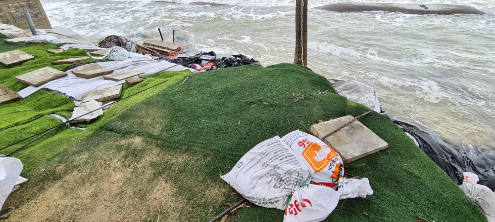 Hội An lo mất bờ biển Cửa Đại ảnh 10