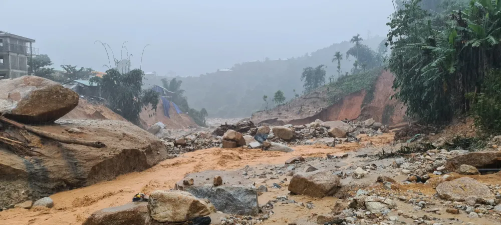 Xã bị cô lập ở Quảng Nam kêu cứu ảnh 1