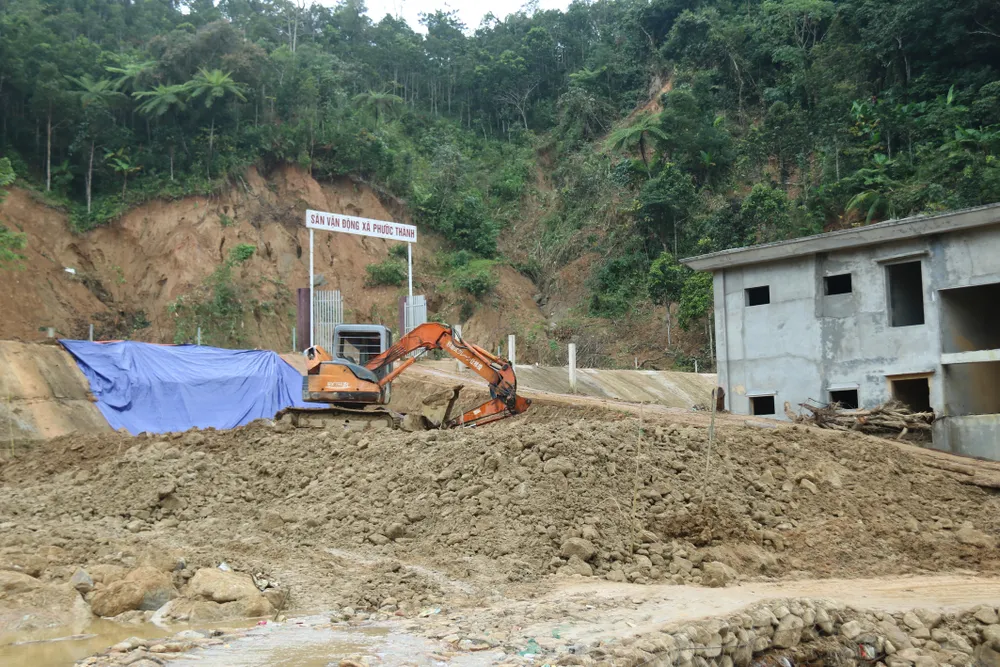 Nỗ lực khắc phục hạ tầng vùng sạt lở tại Quảng Nam ảnh 4
