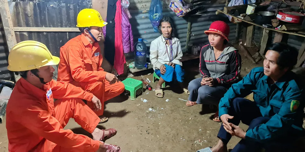 Nỗ lực khắc phục hạ tầng vùng sạt lở tại Quảng Nam ảnh 6