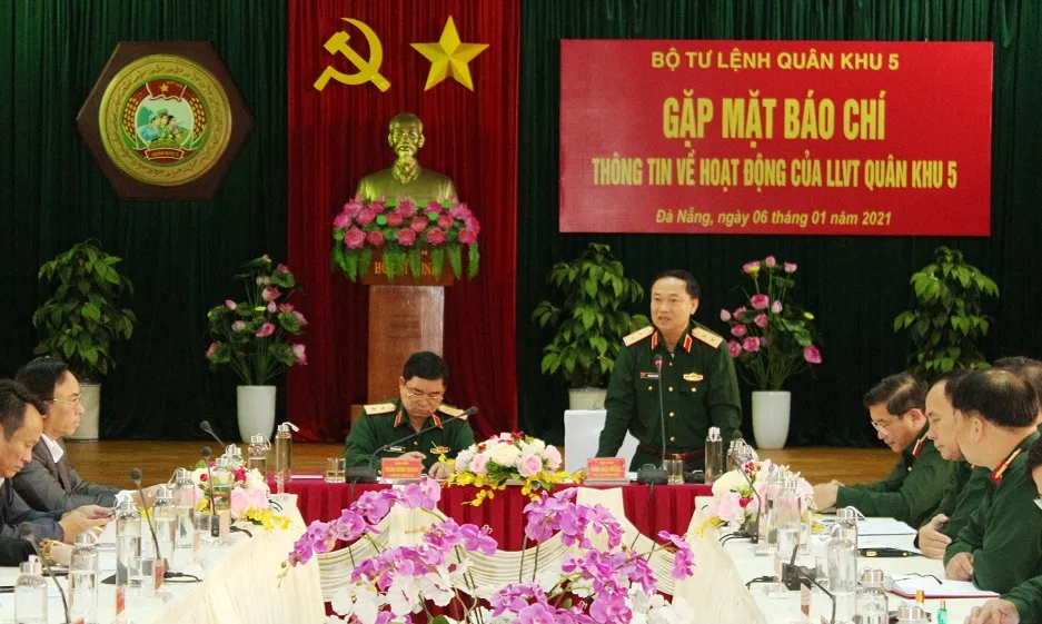 Quân khu 5 phối hợp chặt chẽ với báo chí tuyên truyền hiệu quả trong năm 2021 ảnh 2