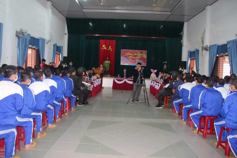 Thăm hỏi, động viên học viên đang cai nghiện trên địa bàn Quảng Nam ảnh 2