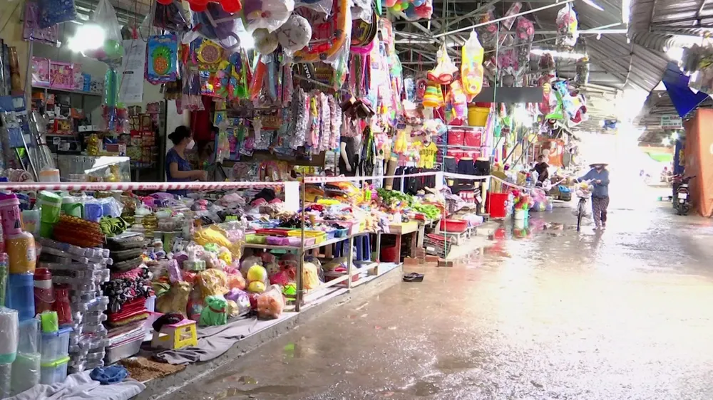 Long An mở lại chợ truyền thống ảnh 13