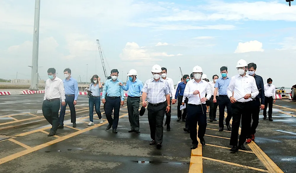 Long An đăng ký tiên phong xây dựng đoạn mở đầu “đường ven biển miền Tây” ảnh 4