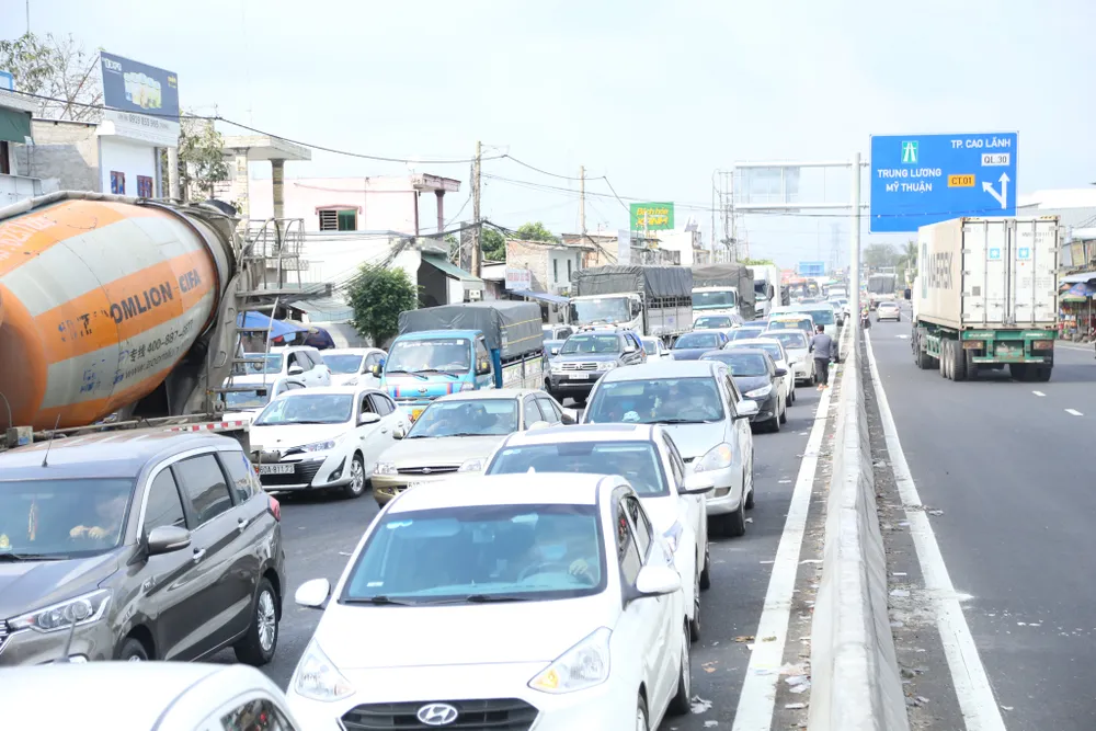 Cấm xe từ hướng miền Tây đi TPHCM vào cao tốc Trung Lương – Mỹ Thuận ảnh 2