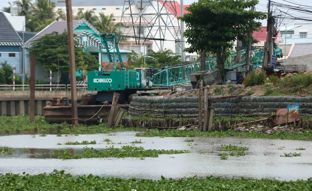 Kênh Chợ Gạo sạt lở uy hiếp cuộc sống người dân ảnh 2