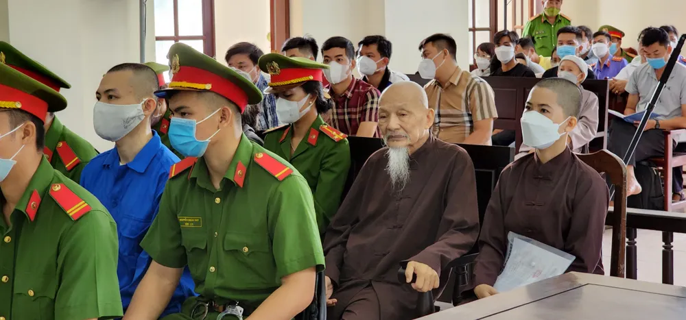 Hoãn phiên tòa xét xử ông Lê Tùng Vân và đồng phạm ảnh 3