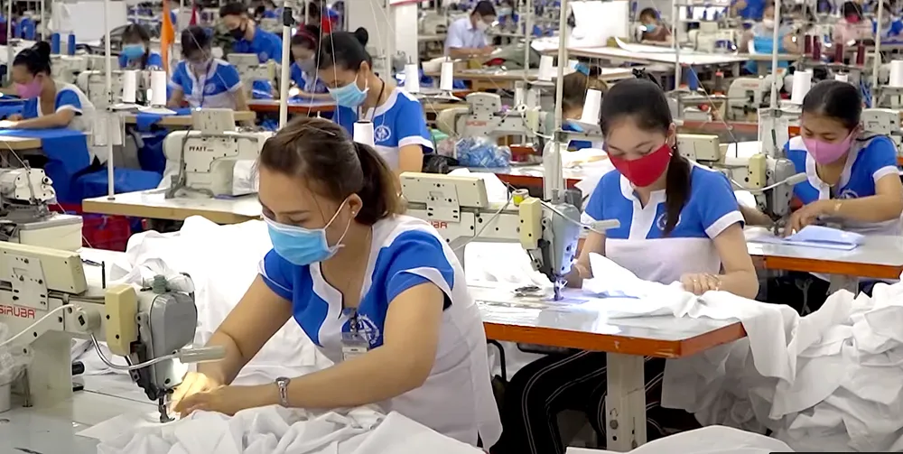 Trường Cao đẳng Long An sẽ miễn hoàn toàn học phí trong suốt quá trình học đối với học sinh trung học cơ sở và học sinh có trình độ trung cấp