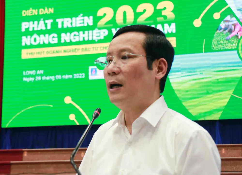 Chủ tịch VCCI Phạm Tấn Công phát biểu tại diễn đàn