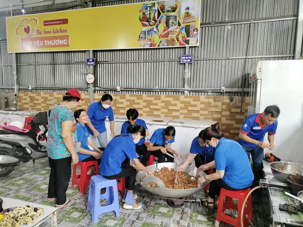 Hơn 4.000 suất ăn phục vụ học sinh trong kỳ thi tốt nghiệp THPT năm 2023