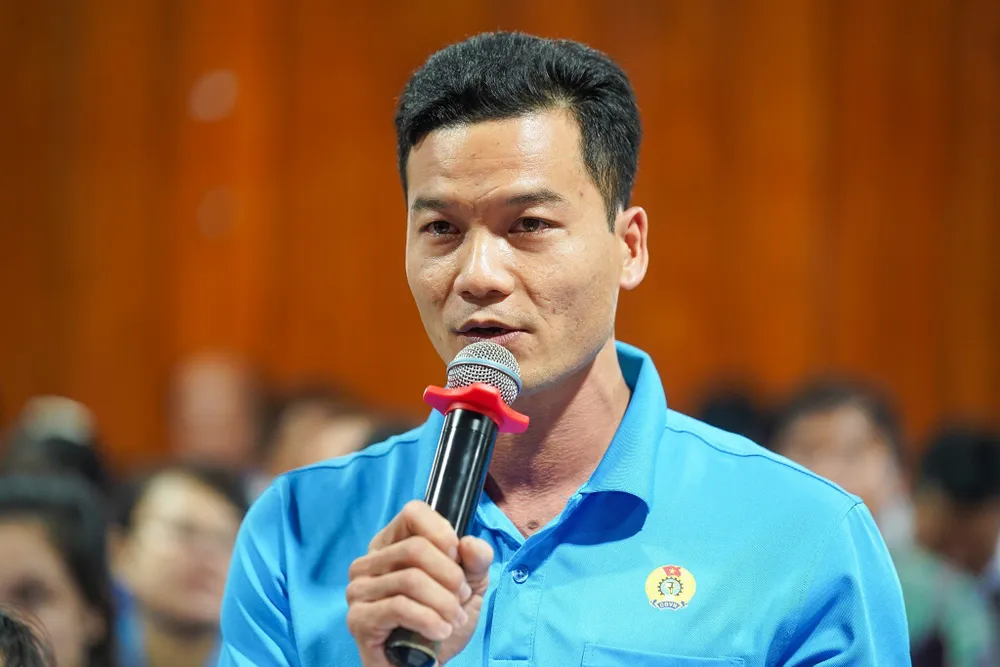 Anh Nguyễn Văn Nam, Công ty TNHH Giày Ching Luh Việt Nam đặt câu hỏi với lãnh đạo tỉnh Long An