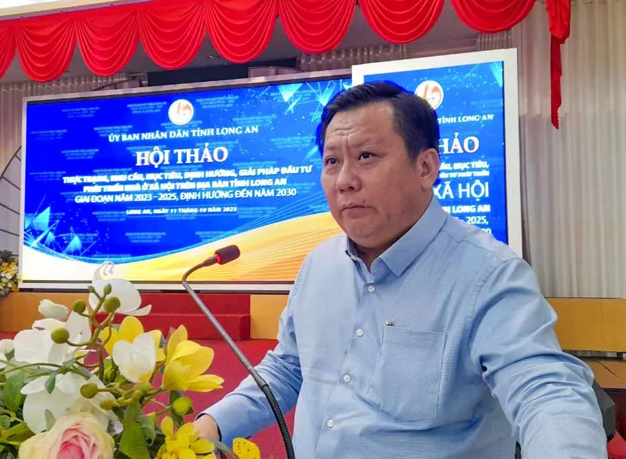 Phó Chủ tịch UBND tỉnh Long An Huỳnh Văn Sơn phát biểu tại hội thảo