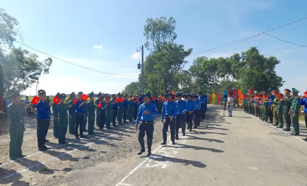 Lực lượng cán bộ chiến sĩ Đội K73 lên đường thực hiện nhiệm vụ tìm kiếm, quy tập hài cốt liệt sĩ tại Campuchia Lực lượng cán bộ chiến sĩ Đội K73 lên đường thực hiện nhiệm vụ tìm kiếm, quy tập hài cốt liệt sĩ tại Campuchia