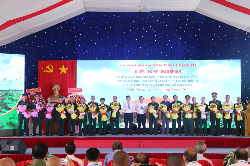 KHANH THANH DON LONG KHOT 2.jpg