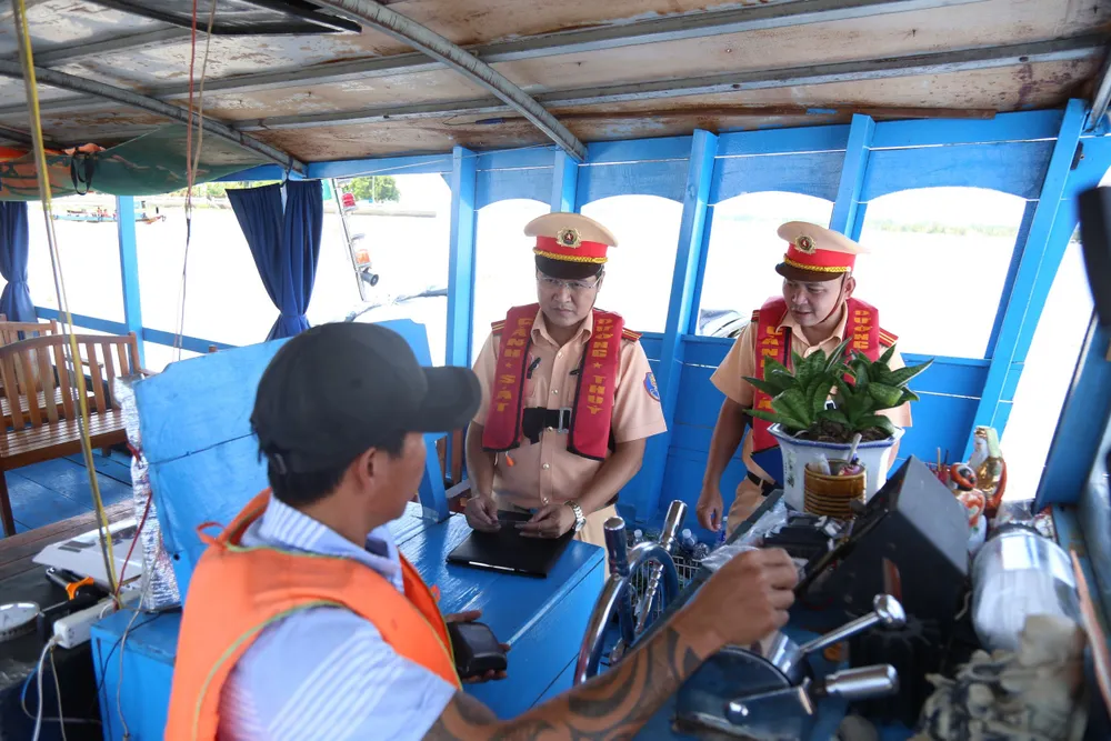 CSGT DUONG THUY TG 3.jpg