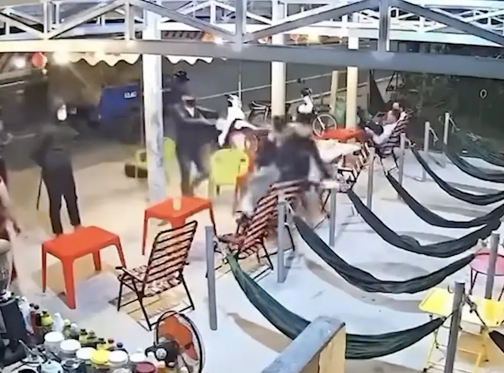 Ảnh màn hình 2025-04-12 lúc 16.45.27.png