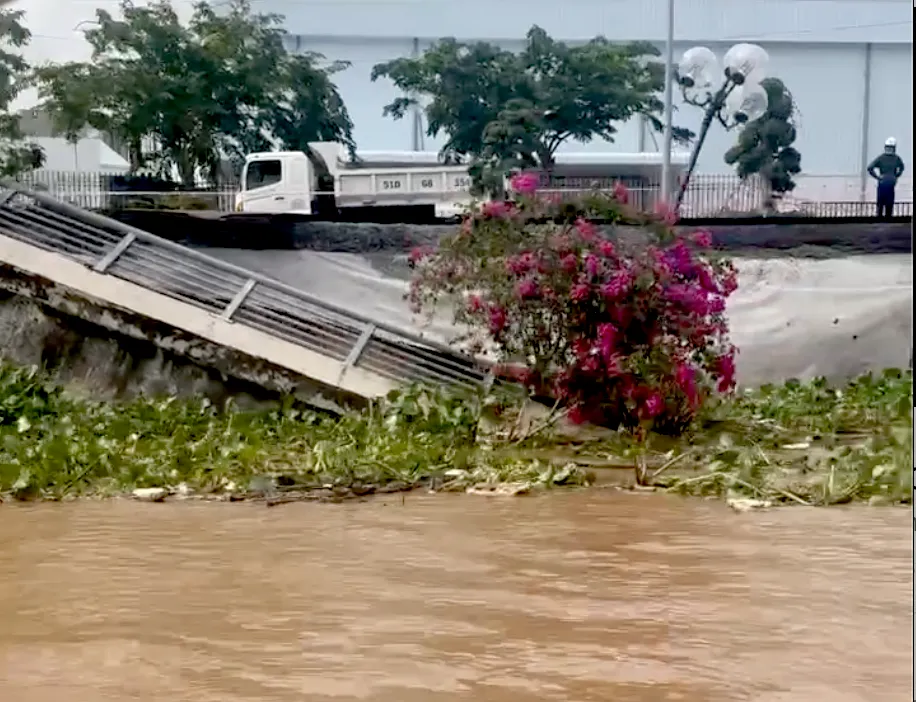 SAT LO THUONG PHUOC2.png