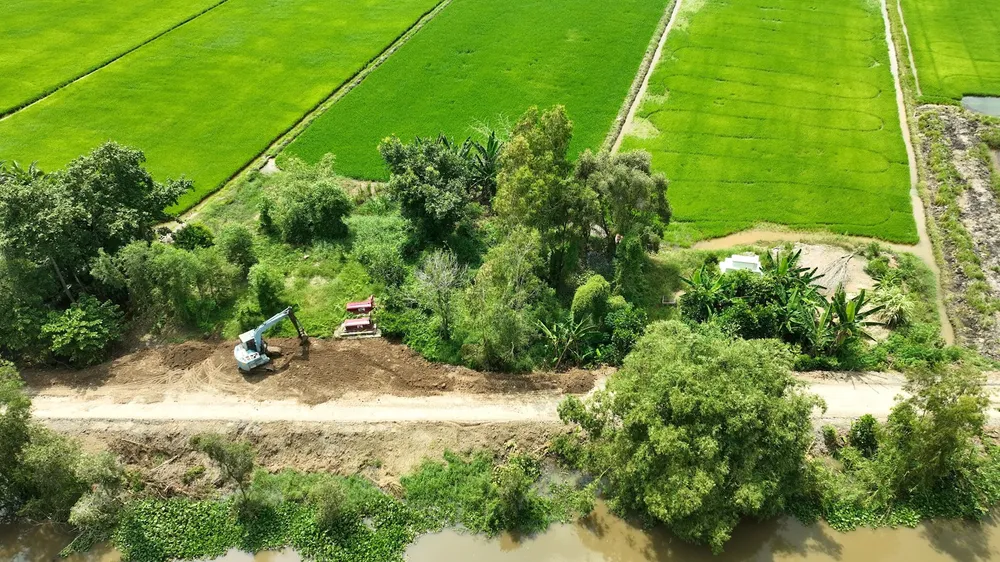 LAM DUONG NONG THON 1.jpg