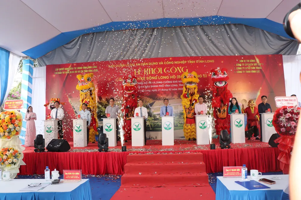 Nghi thức lễ khởi công dự án. Ảnh: Bùi Nguyên